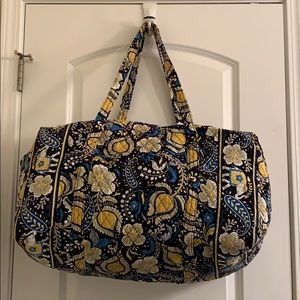 Vera Bradley large duffle bag